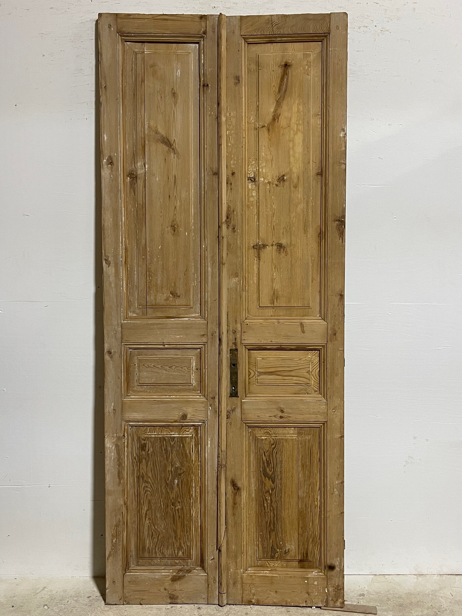 Antique French panel doors (92 x 38) I041