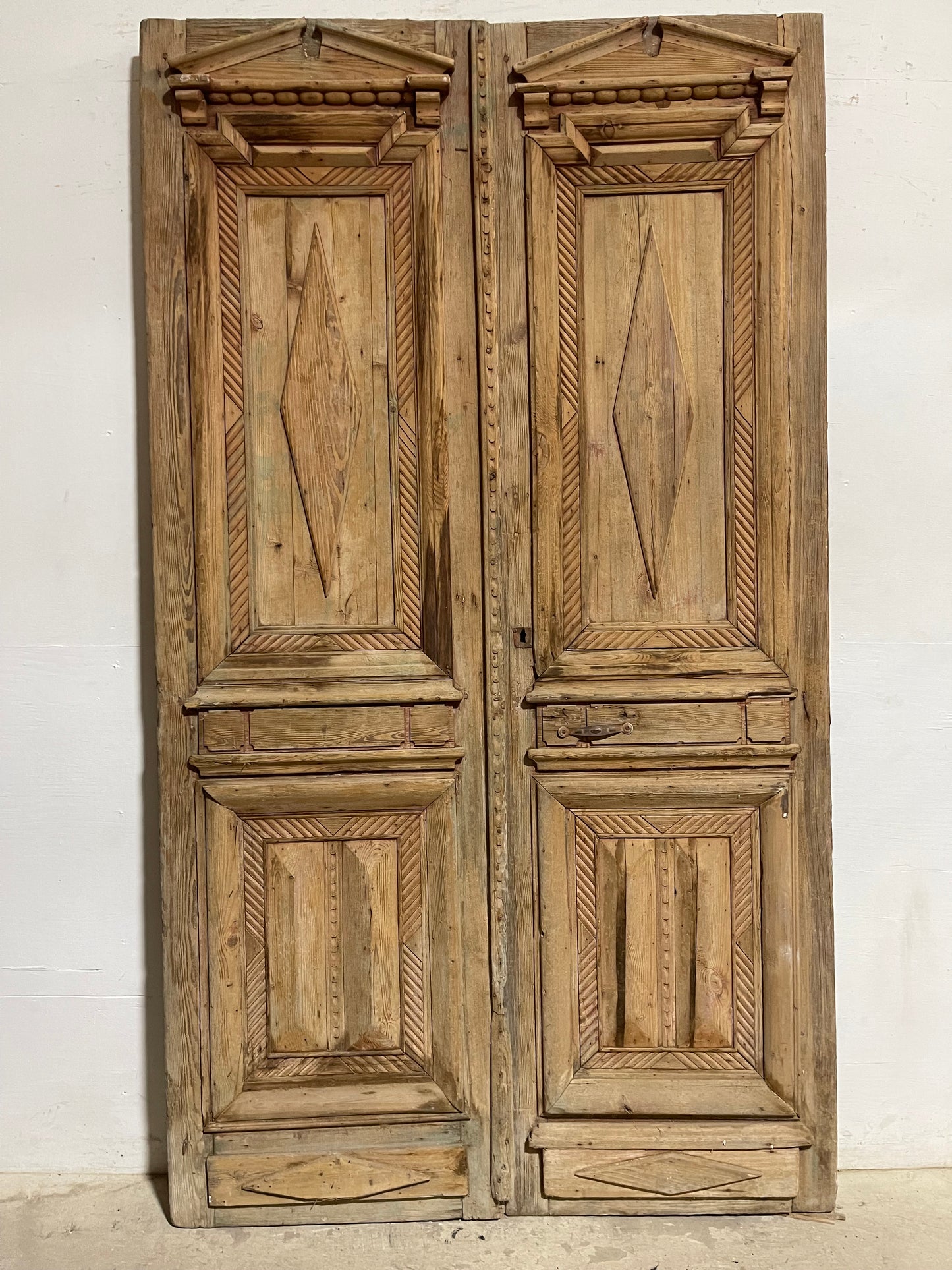 Antique  French Panel Door with Carving  (99.5x56) L003