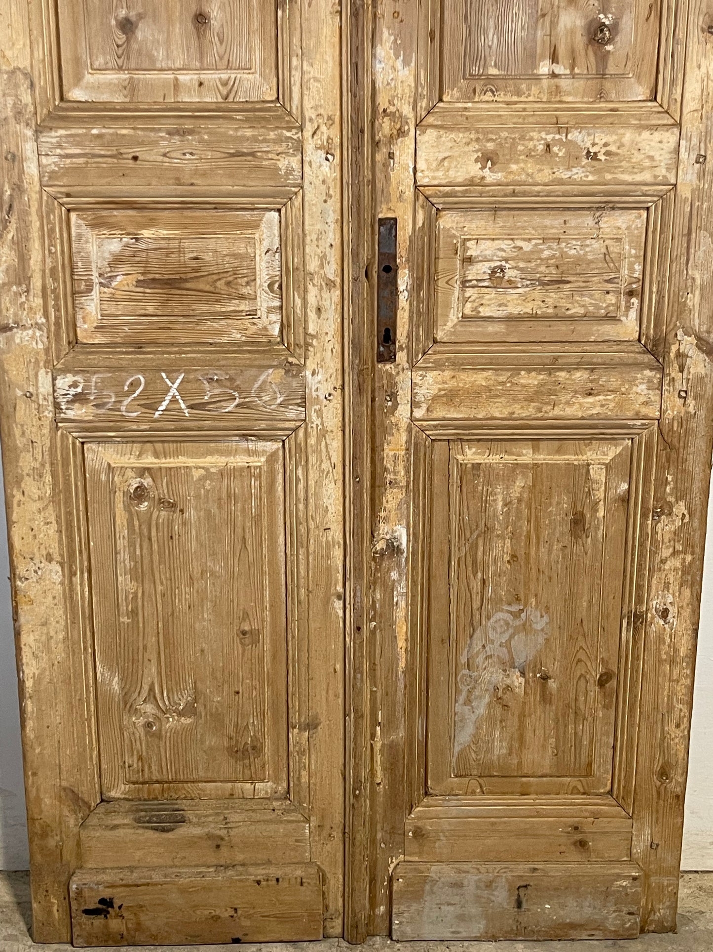 Antique French panel Doors (99.25x38.75) K722