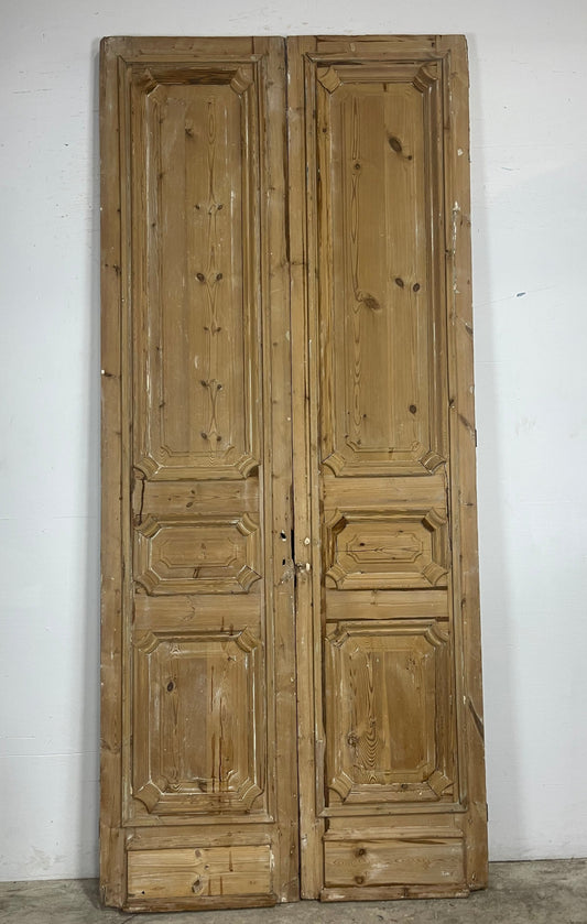 Antique  French Panel Doors with Carving  (88  x 44) M055