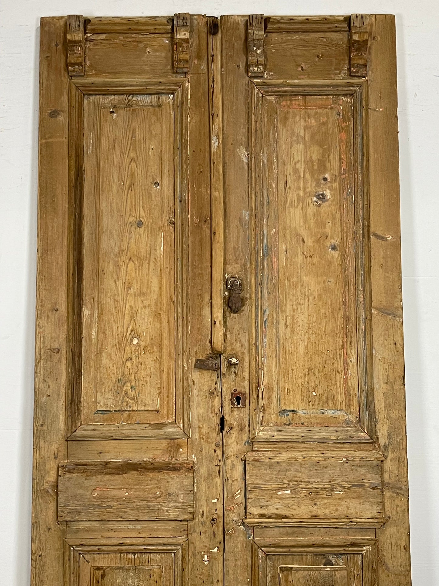 Antique  French Panel Doors with Carving  (100 x 44.75) M026