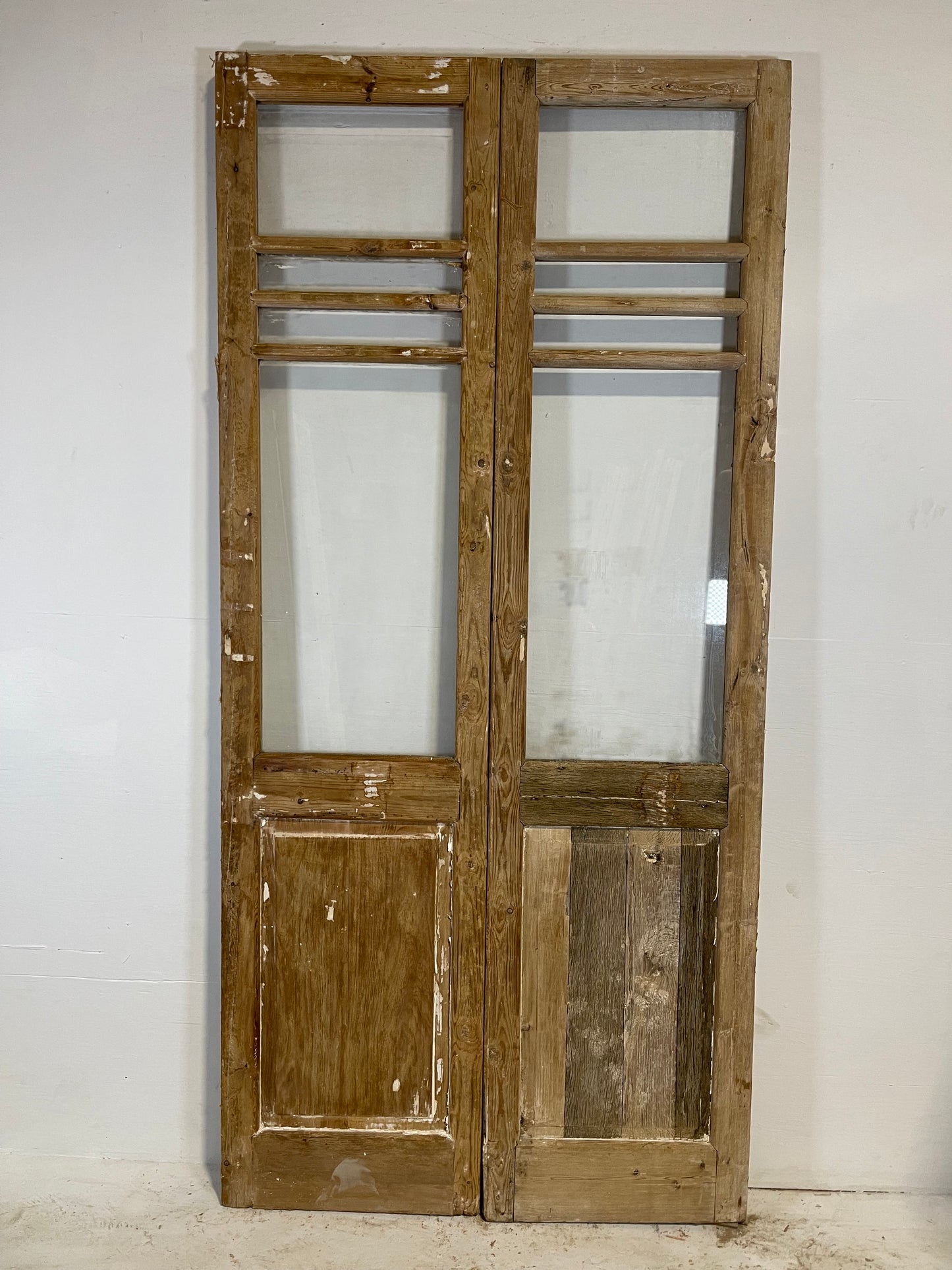 Antique French panel doors with glass (91.25x43) L206