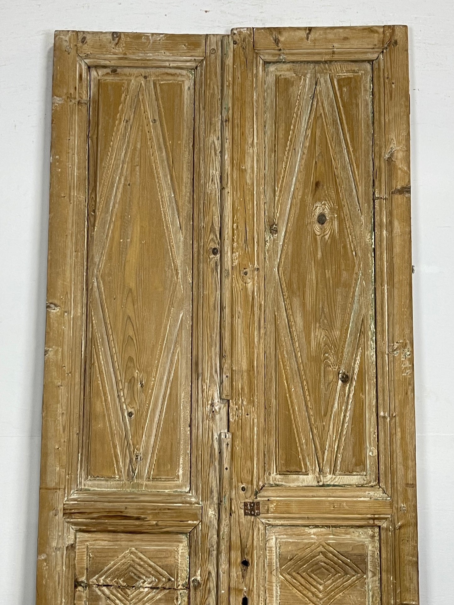 Antique  French Panel Doors with Carving  (87 x 48) M008