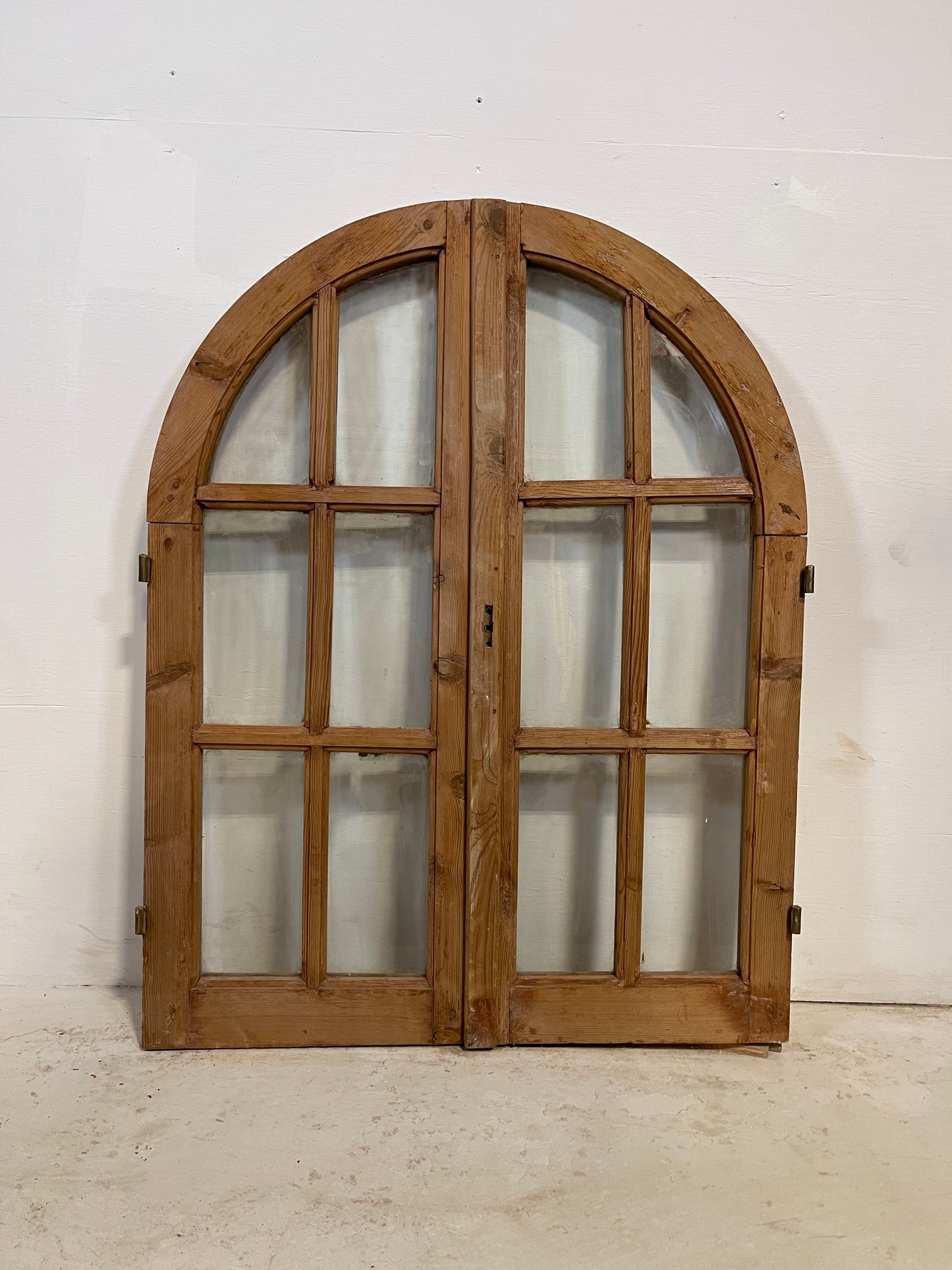 Antique arched glass window set    (44.5x34.25) L215