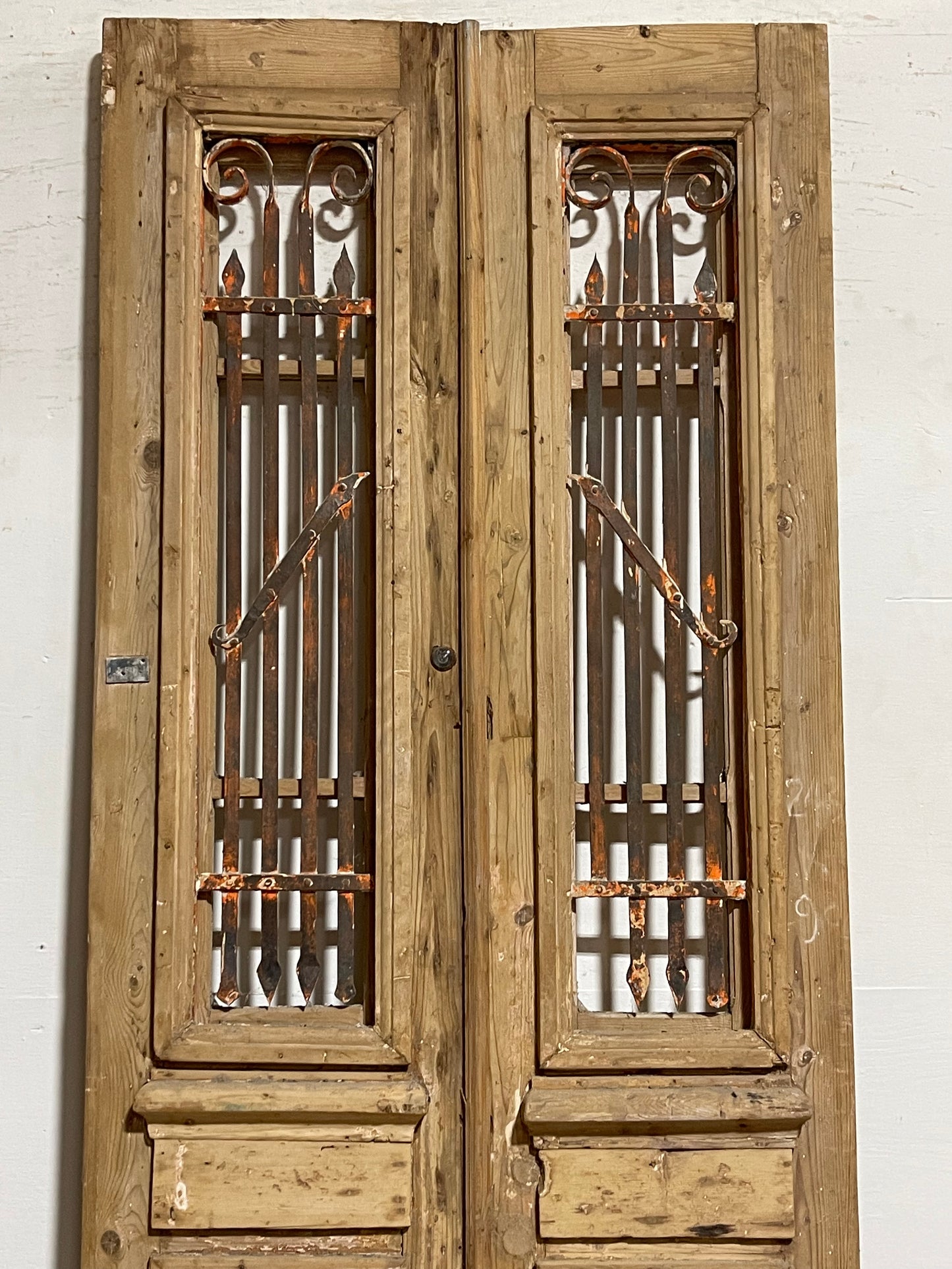 Antique French Panel Doors with Metal (95.5x35.5) K106