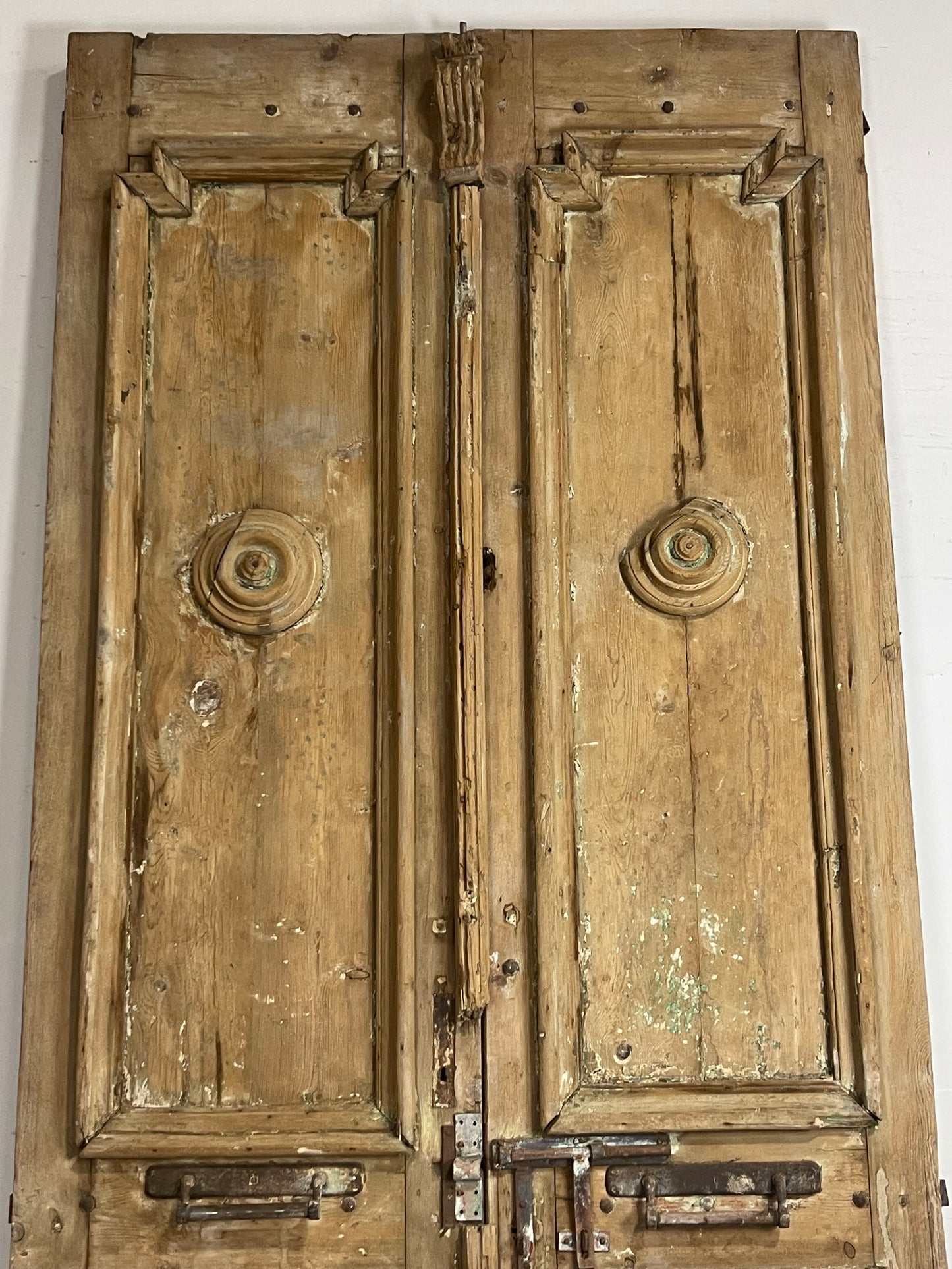 Antique  French Panel Doors with Carving  (113.5 x 50.5) M032