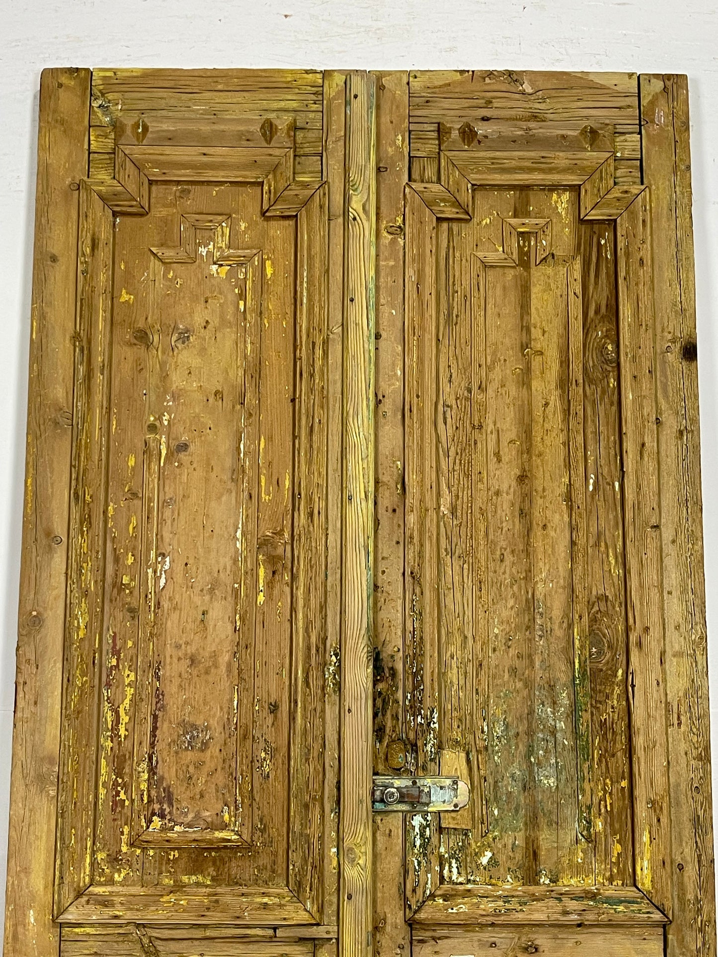 Antique  French Panel Doors with Carving  (87.5 x 40.5) M025