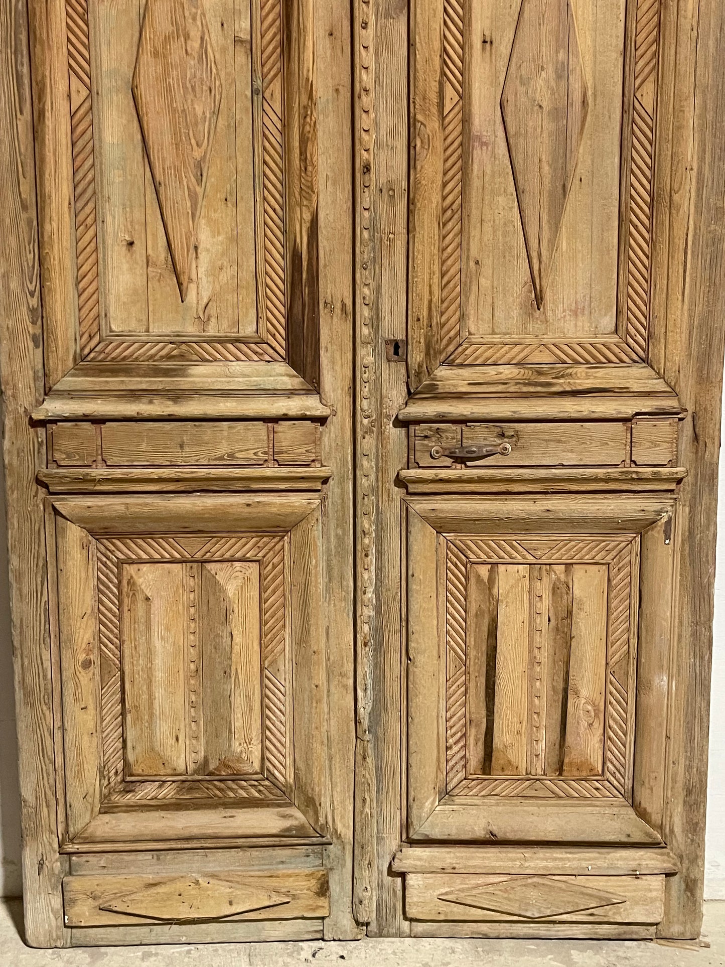 Antique  French Panel Door with Carving  (99.5x56) L003