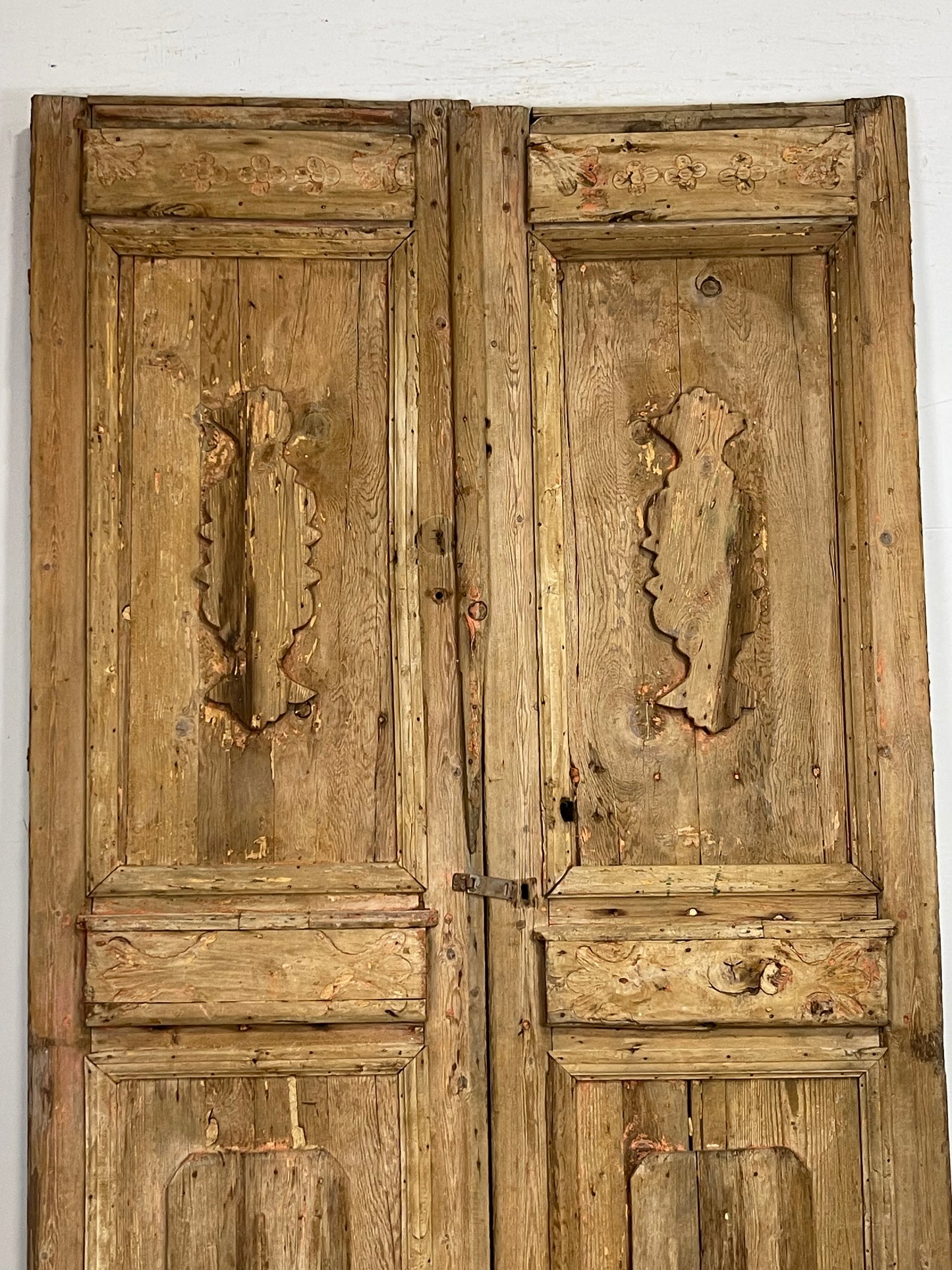 Antique  French Panel Doors with Carving  (95 x 55) M045