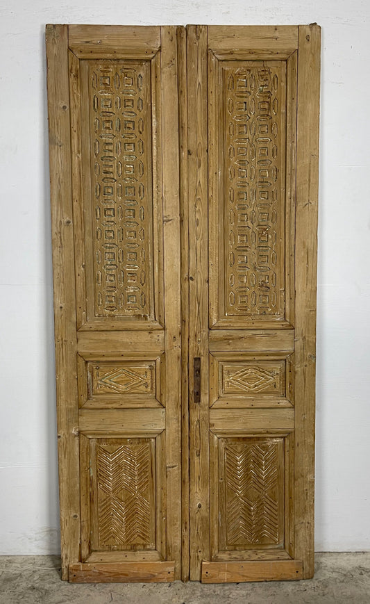 Antique  French Panel Doors with Carving  (87 x 41.5) M009