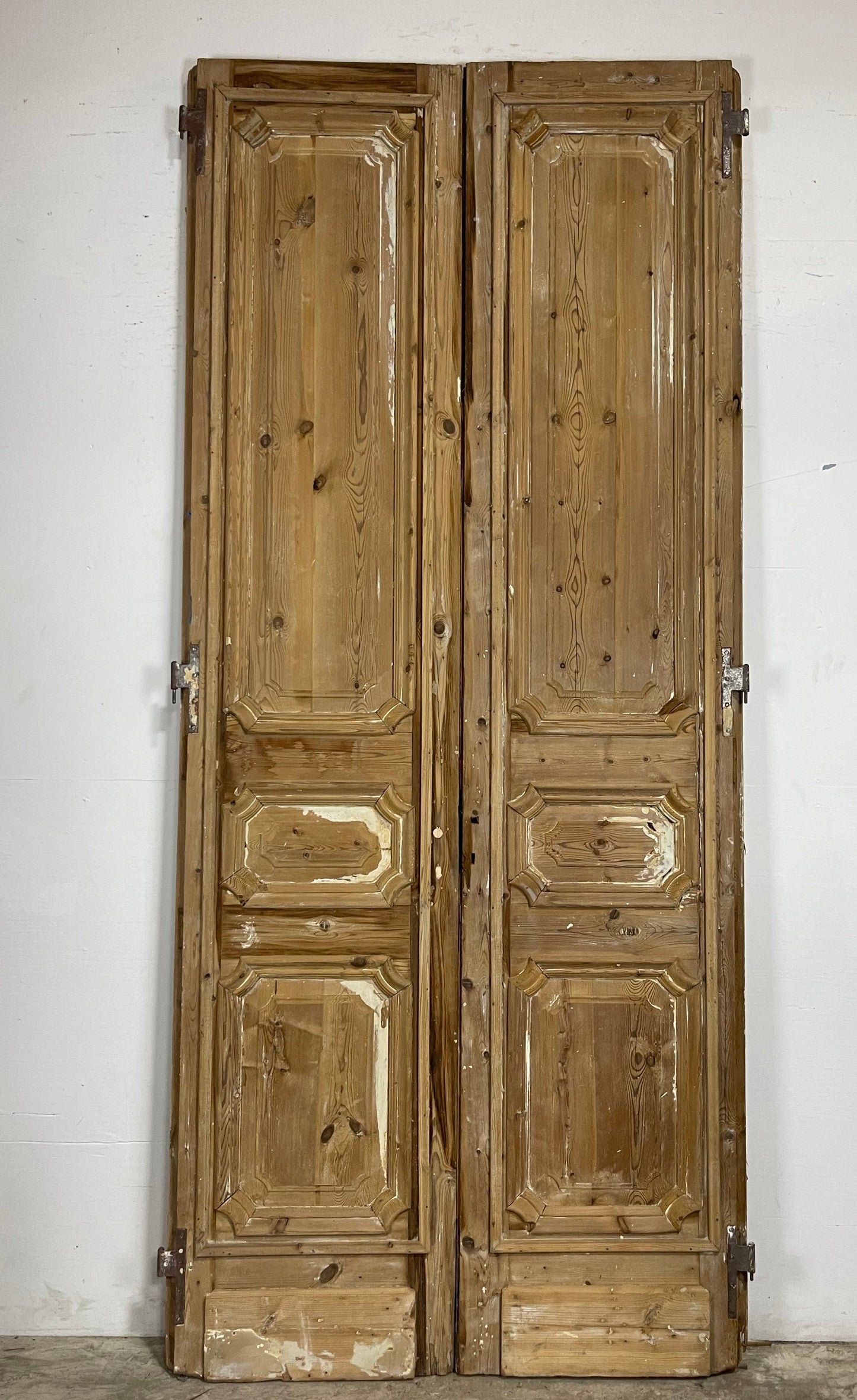 Antique  French Panel Doors with Carving  (88  x 44) M055