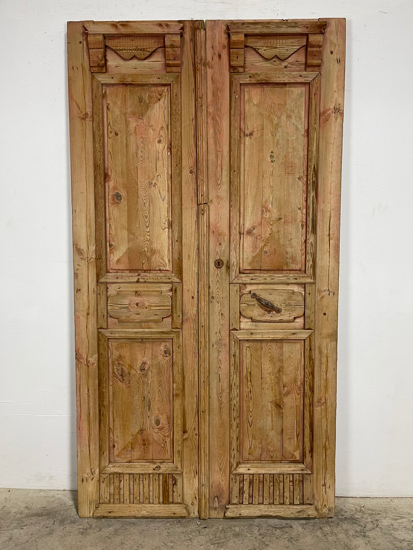 Antique  French Panel Doors with Carving  (90.5 x 48.25) M027