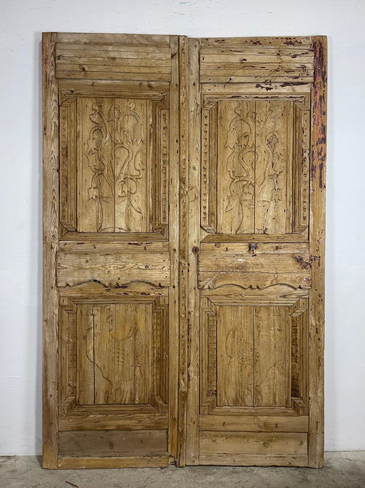 Antique  French Panel Doors with Carving  (98 x 64) M033