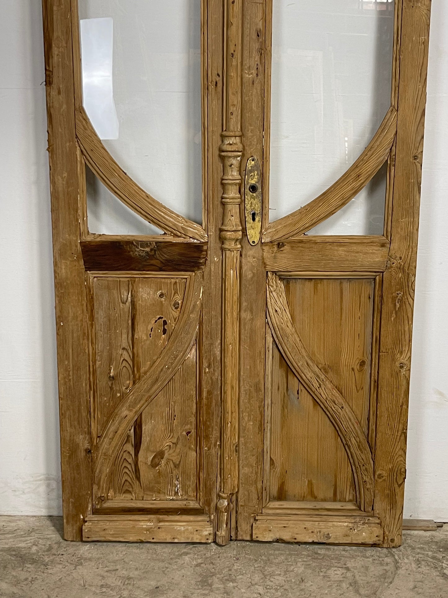 Antique  French Panel Doors with Carving  (98 x 37) M050