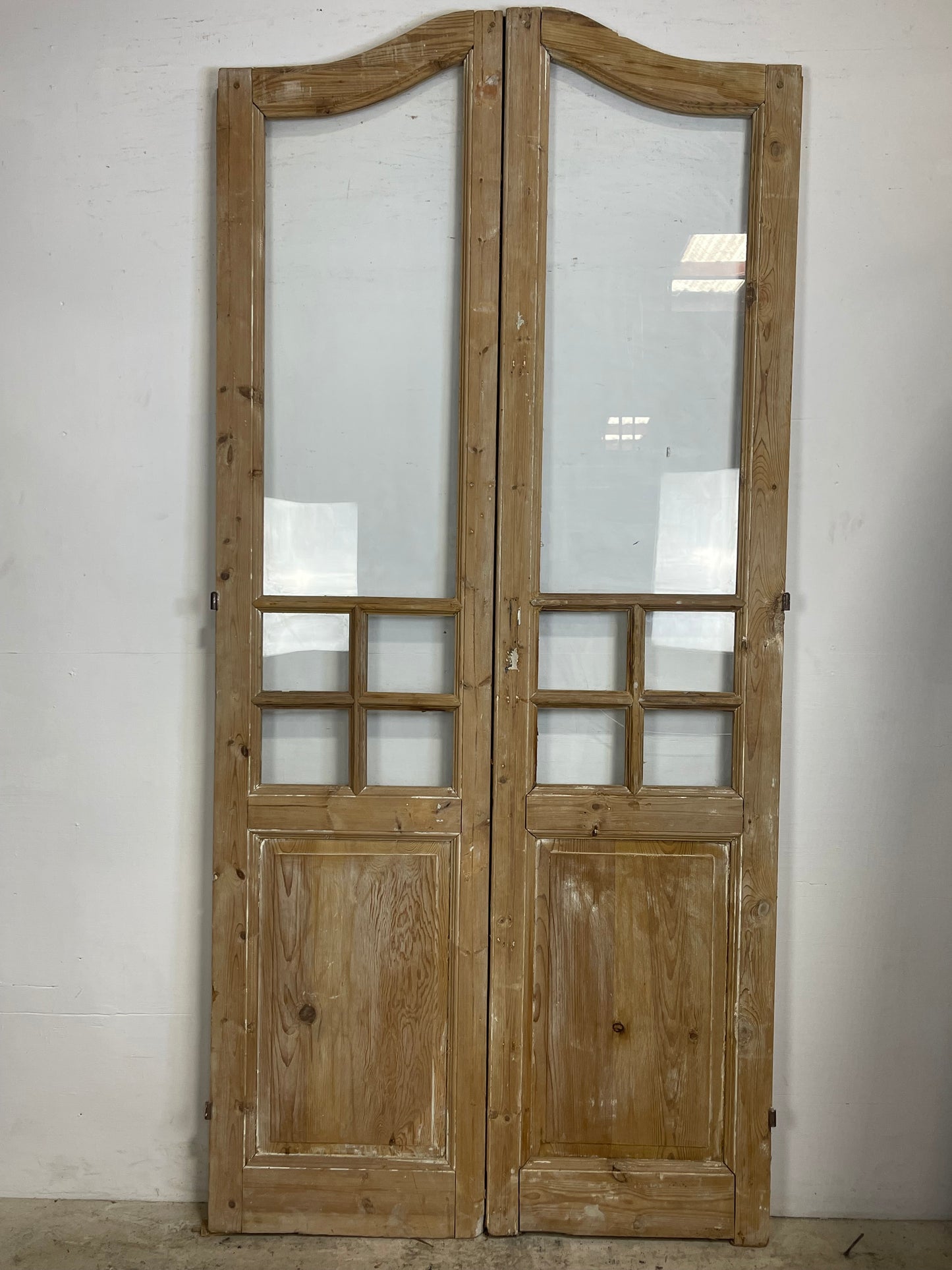 Antique French panel arched doors with glass (98x46.5) M001