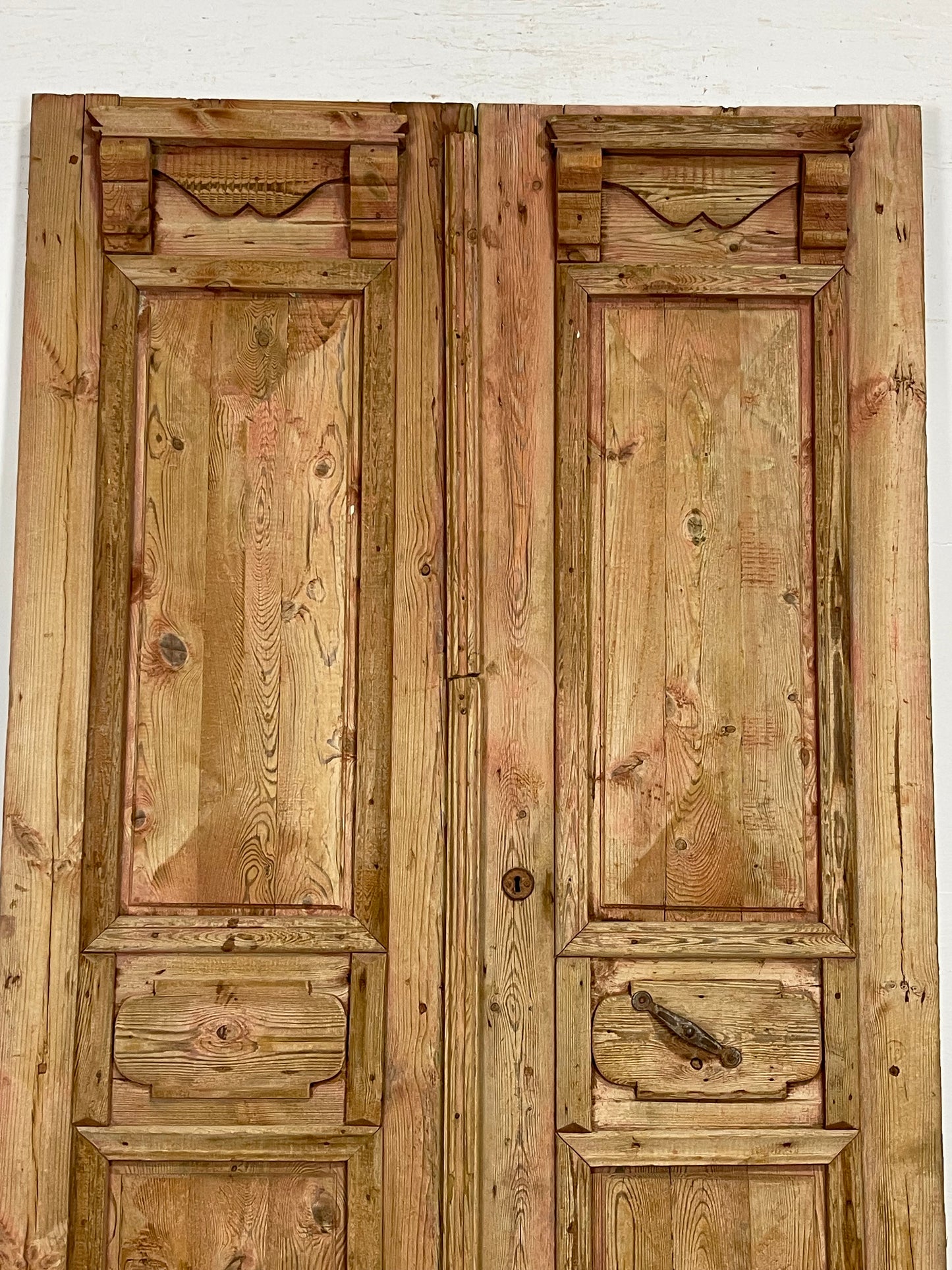 Antique  French Panel Doors with Carving  (90.5 x 48.25) M027