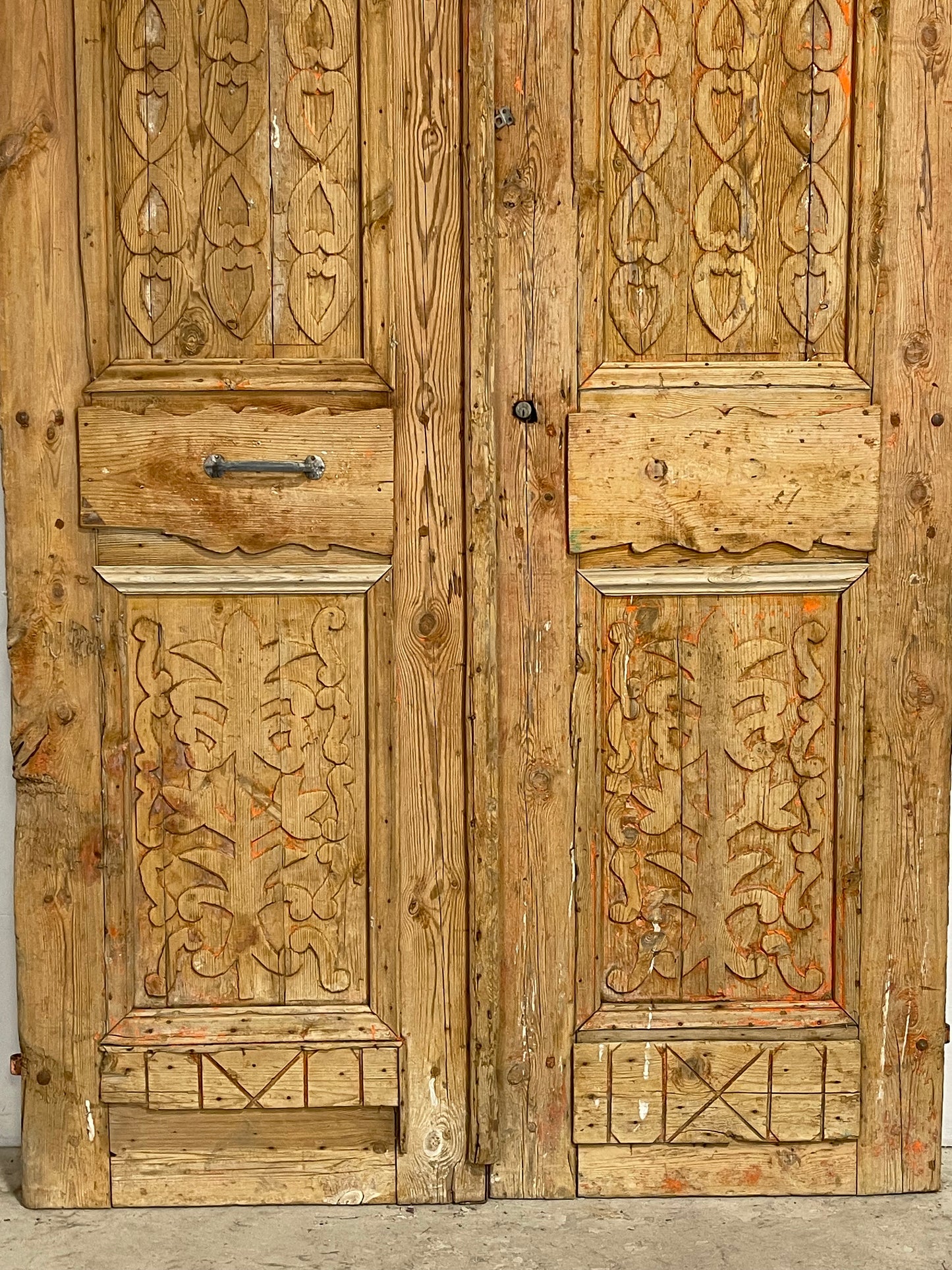 Antique  French Panel Doors with Carving  (114 x 60) M019