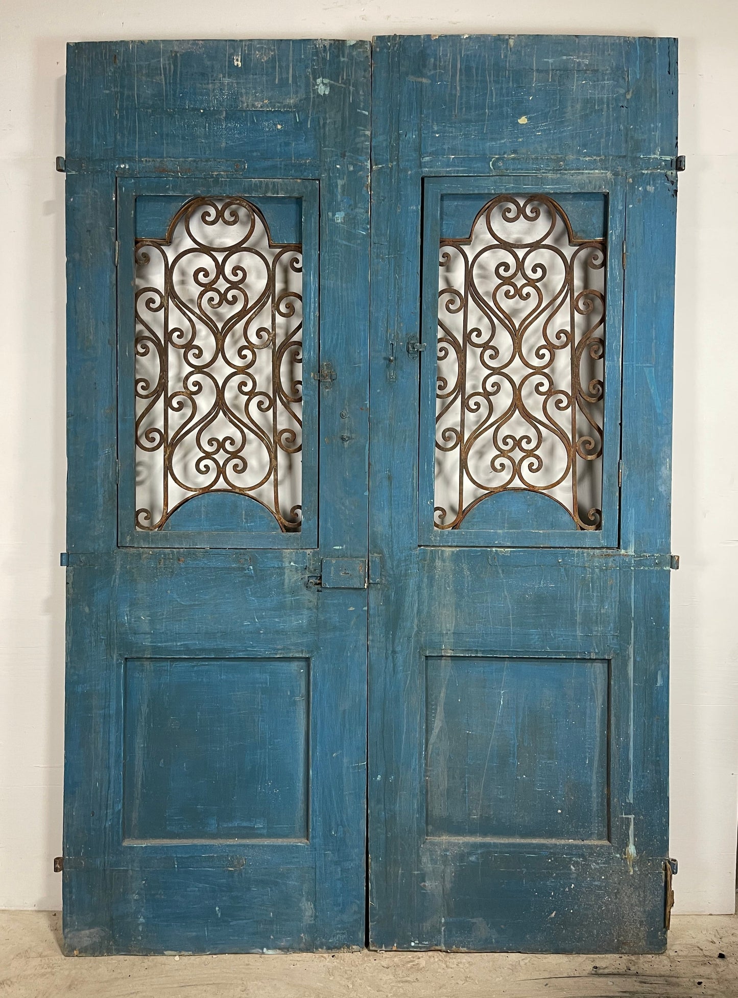 Antique French Panel Doors with Metal (107.5 x 71) M021