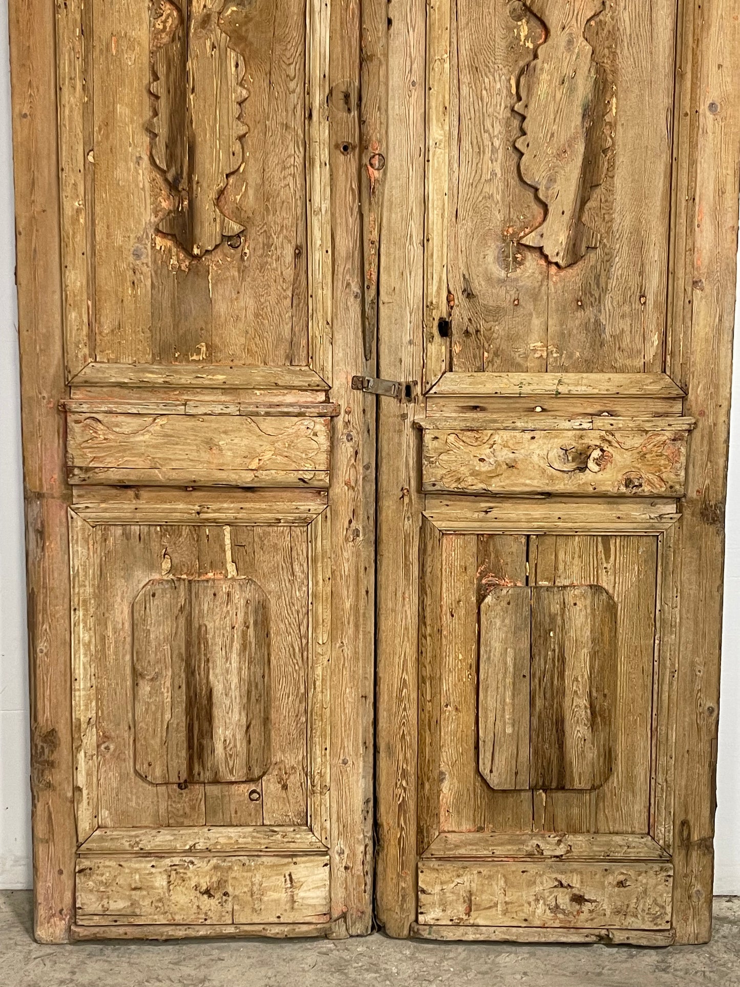 Antique  French Panel Doors with Carving  (95 x 55) M045