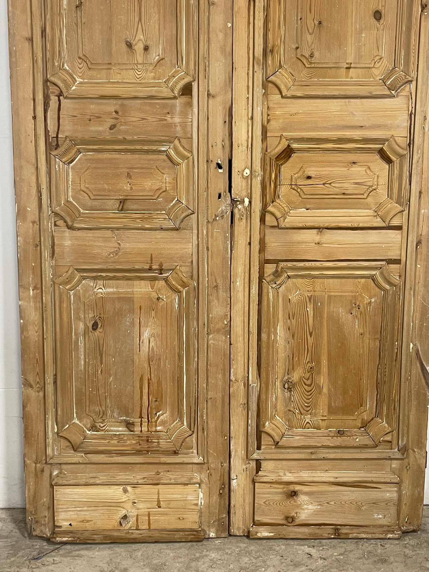 Antique  French Panel Doors with Carving  (88  x 44) M055