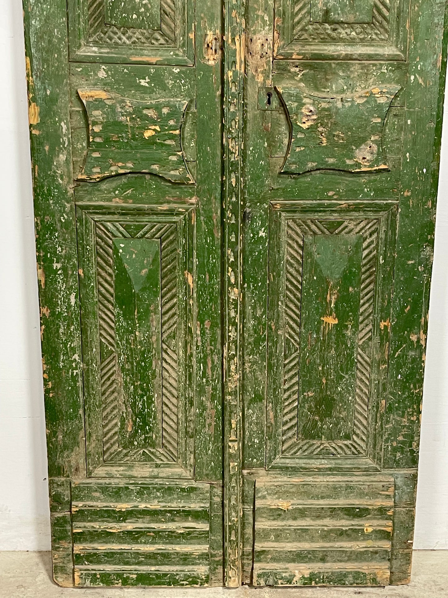 Antique  French Panel Doors with Carving  (77 x 31.25) M028