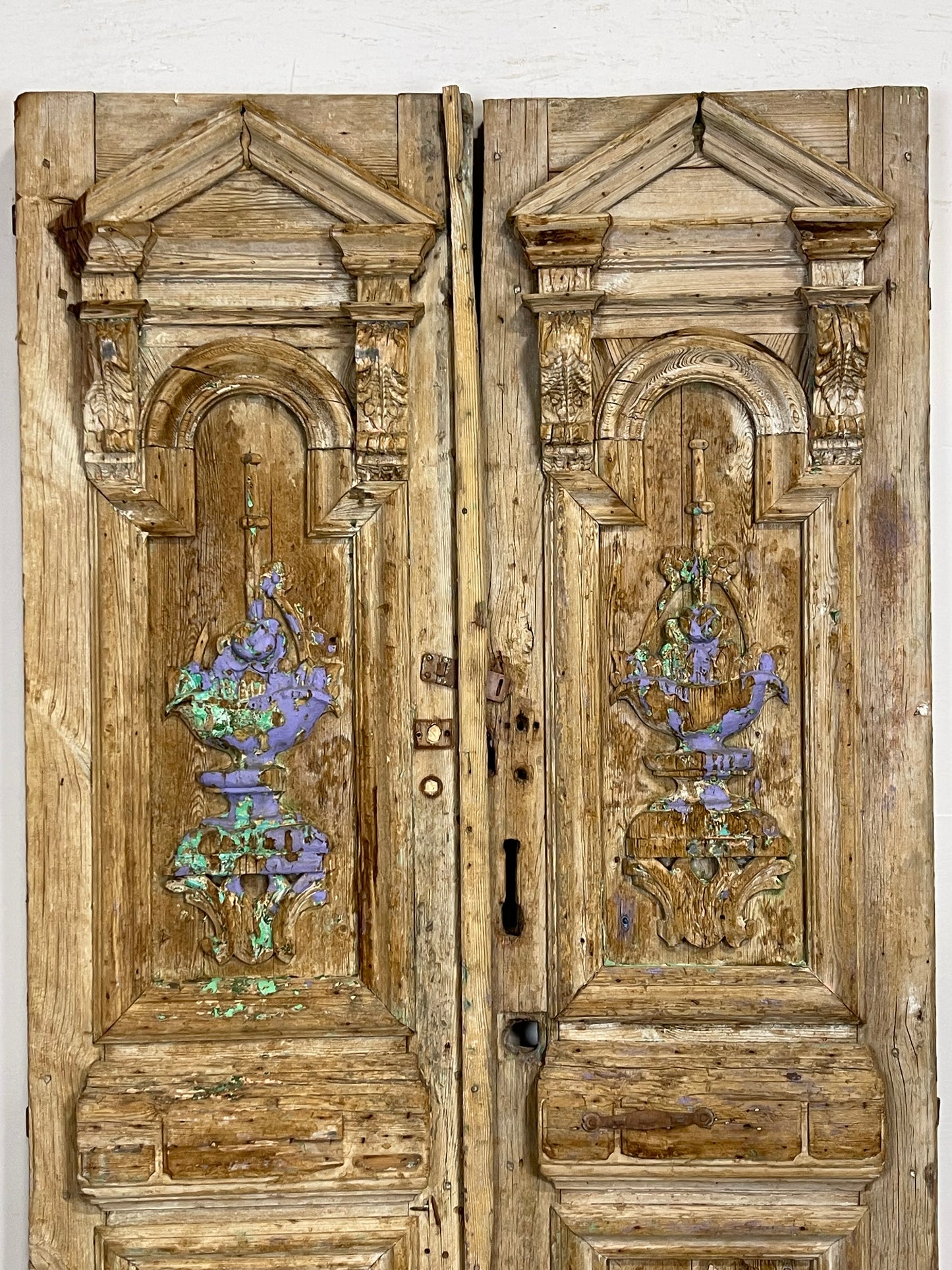 Antique  French Panel Doors with Carving  (84x45) M012