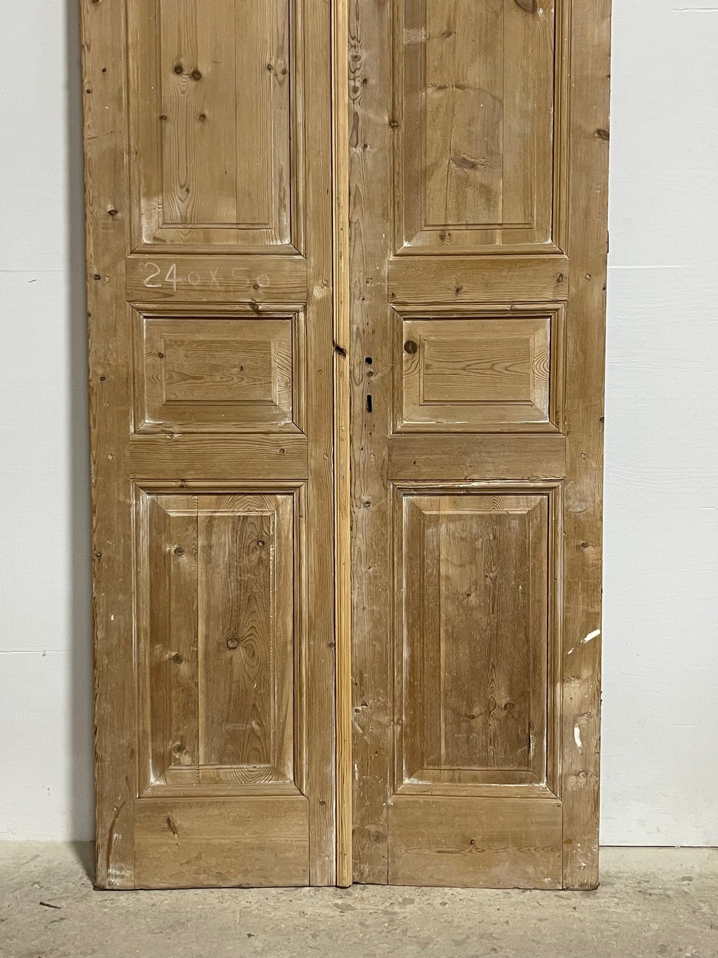 Antique French panel doors (94.5x39) I140