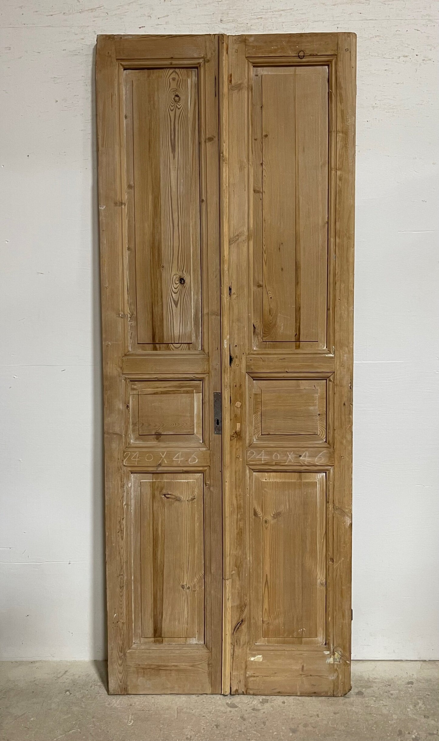 Antique French panel doors (94x36) I129