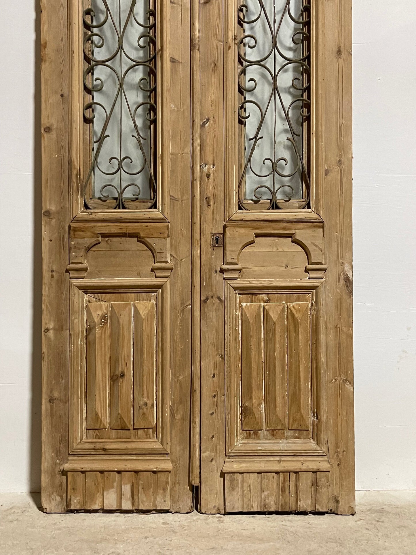 Antique French Panel Door with metal (100.75 x 44) I014