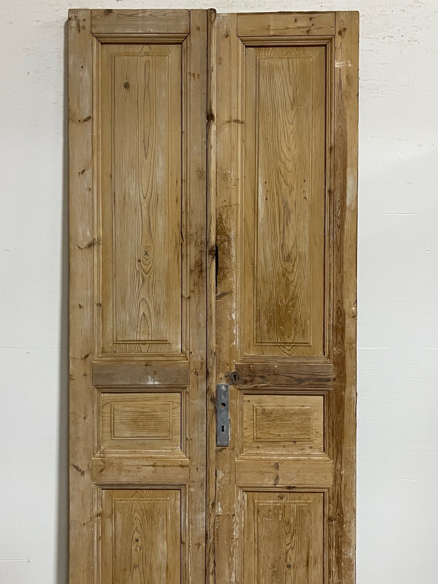 Antique French panel doors (93.5x38.75) I122