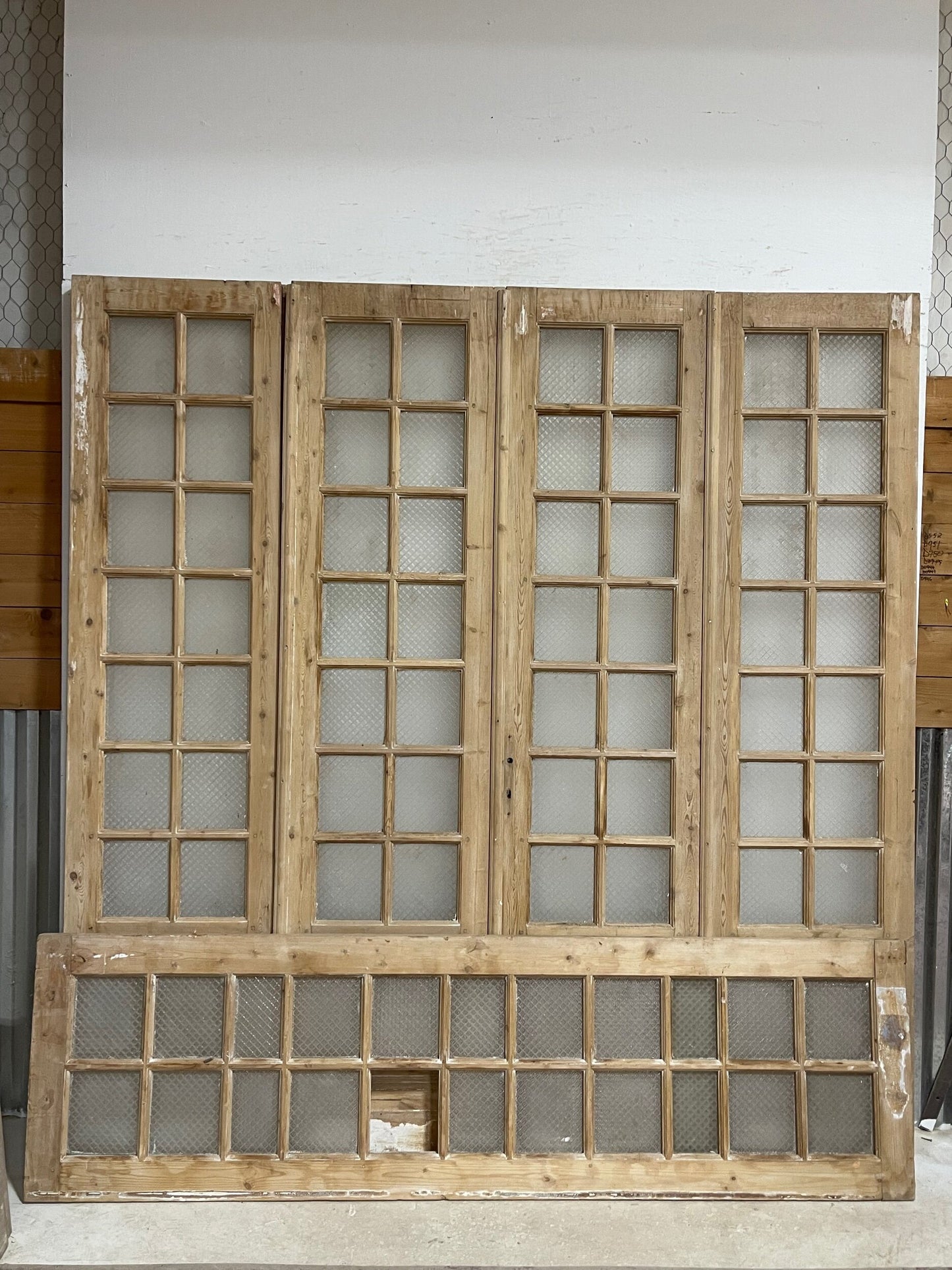 Antique French doors (96x92) H0229s