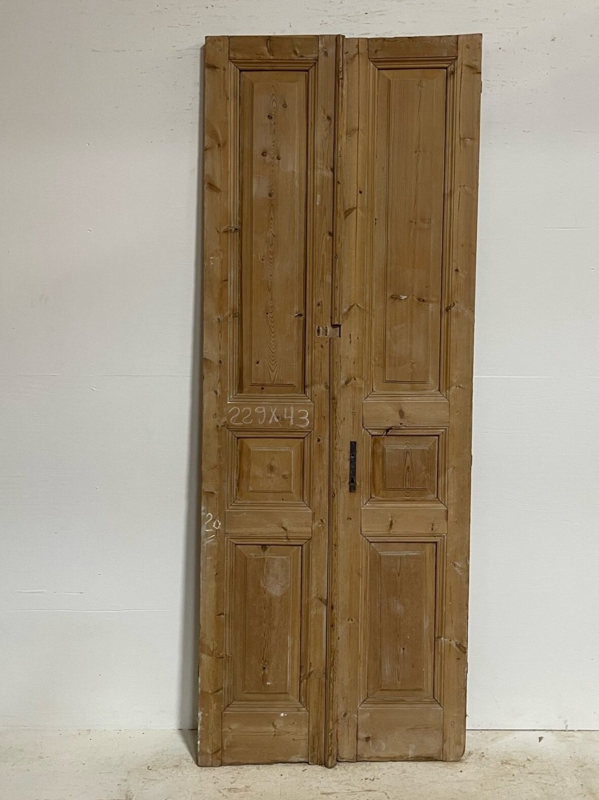 Antique French doors (90X33.75) G0028