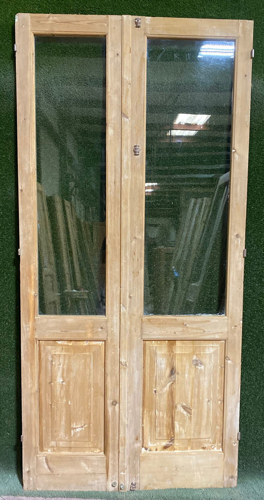 Antique French door (100.25x48*) with glass D196