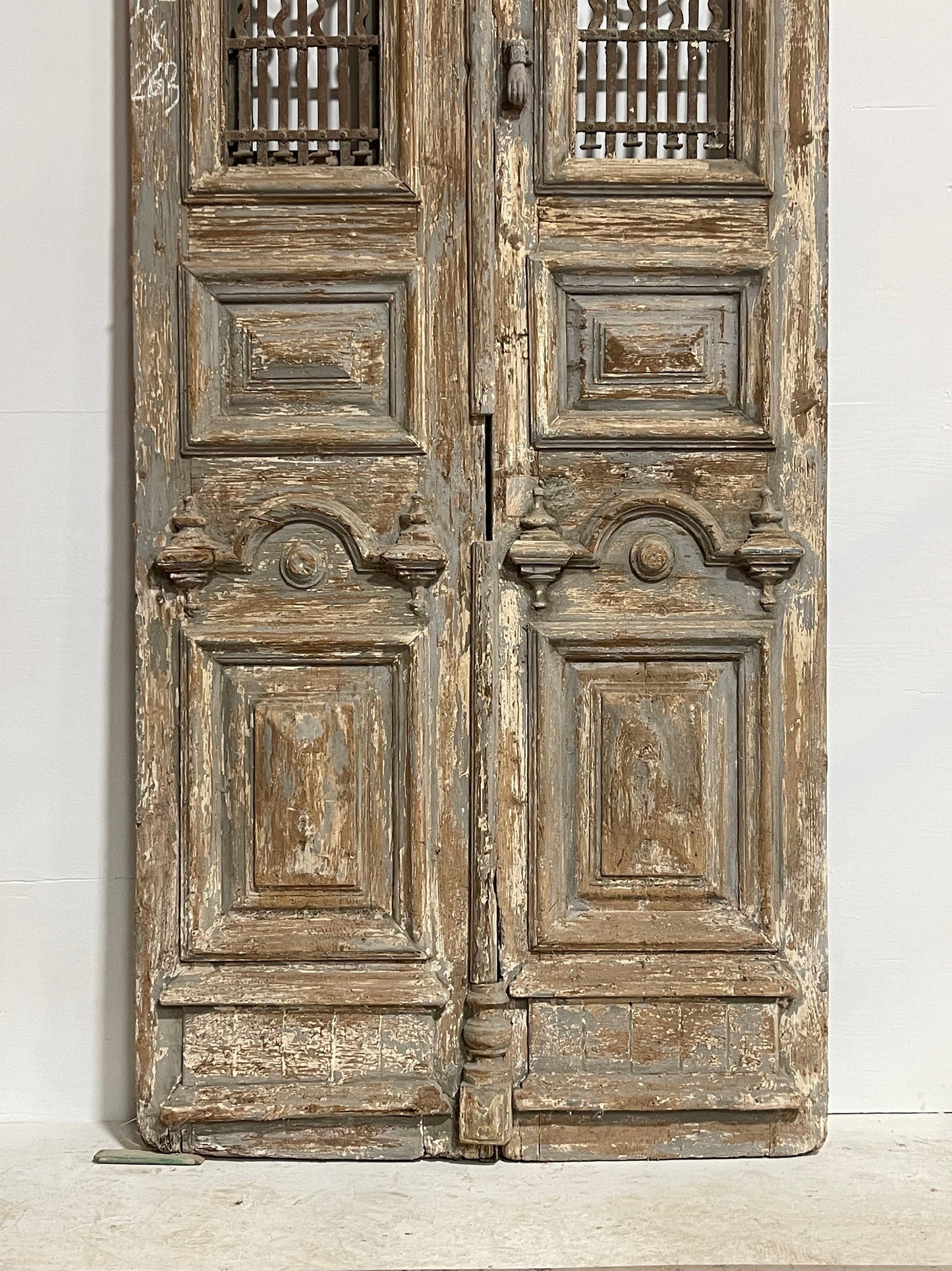 Antique French panel doors with metal (103.5x42.25) H0012s