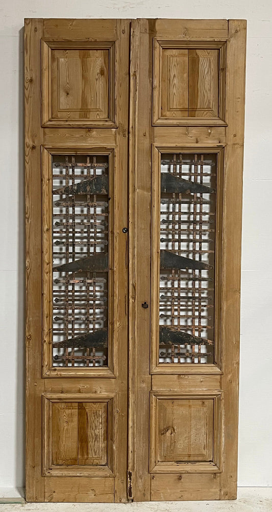 Antique French panel doors with metal (99x44.5) H0014s